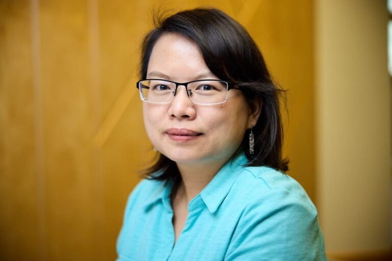 Chen receives $5.4 million NIH Director’s Pioneer Award